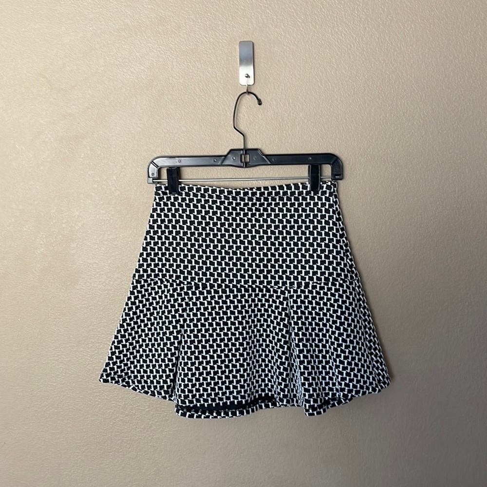 Happening In The Present Skirt